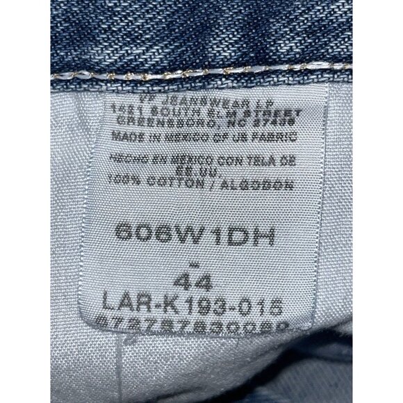 Wrangler Men 44x9 Jean Shorts Classic Five Pocket Medium Wash - Picture 10 of 10